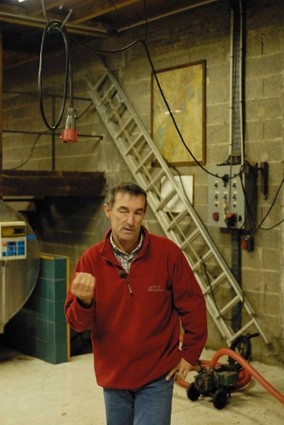 Copie de _S102076.jpg - Fixin : vigneron